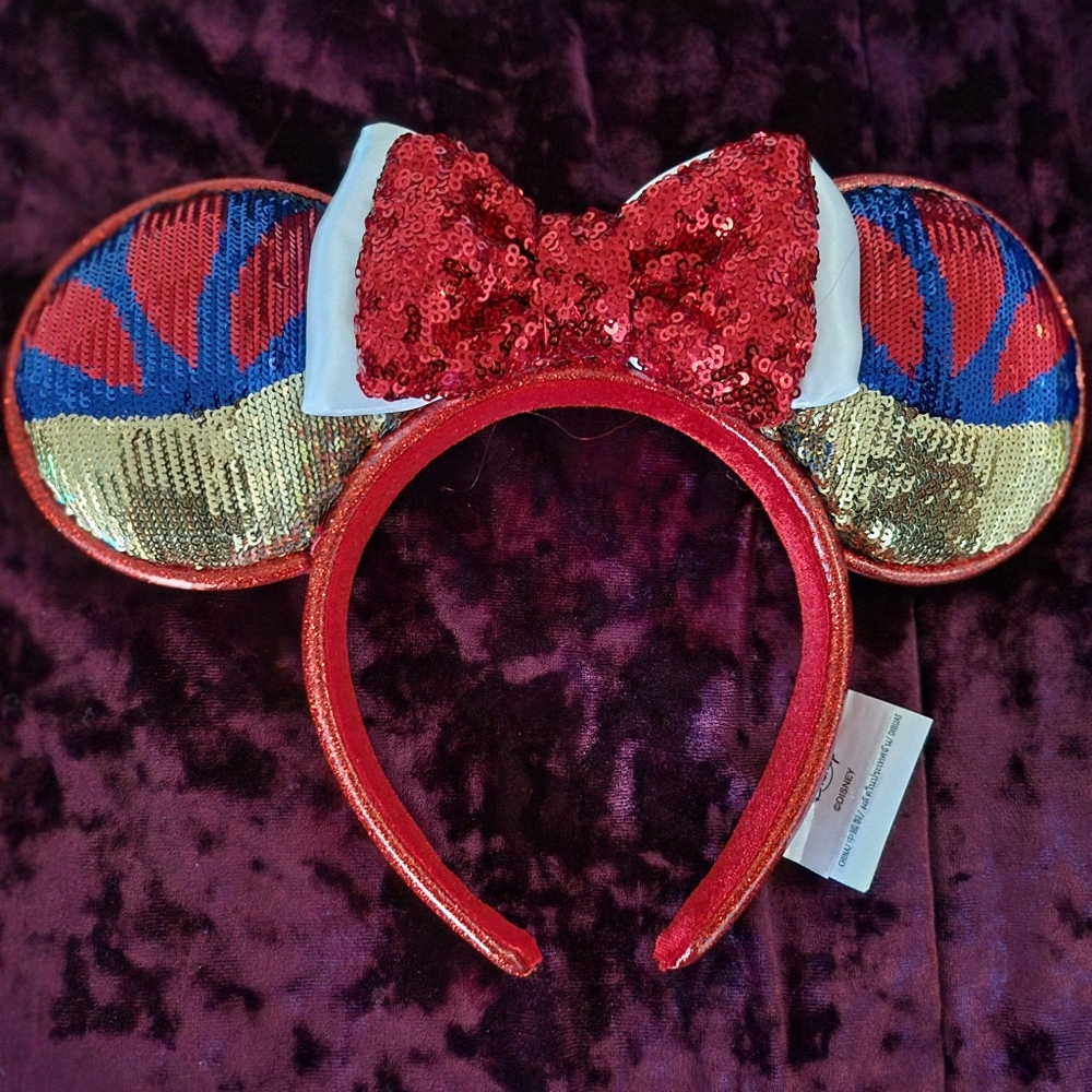 DISNEY snow white Minnie ears